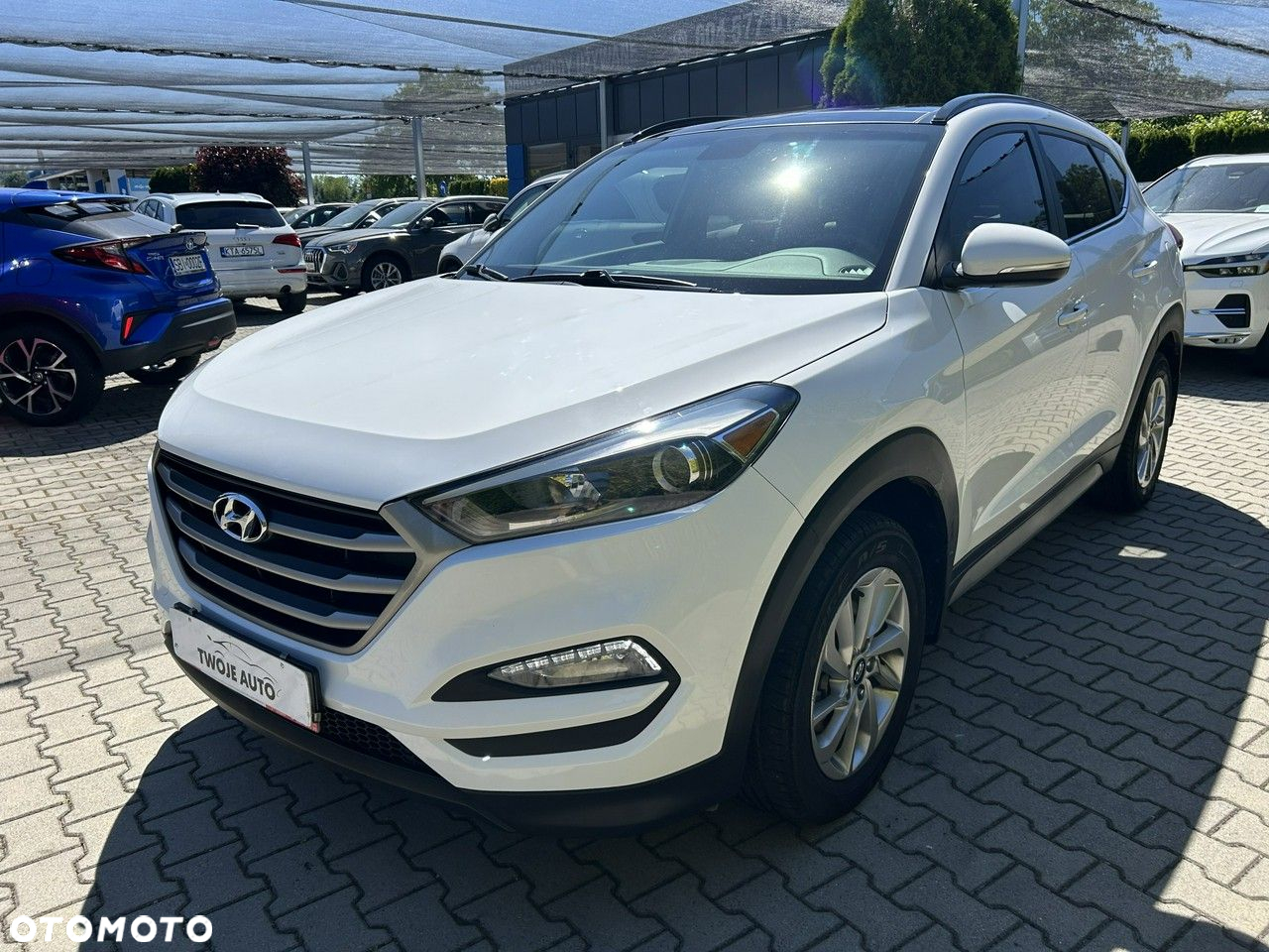 Hyundai Tucson - 2