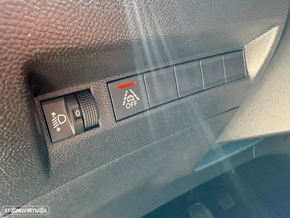 Peugeot 208 BlueHDi 100 Active - 24