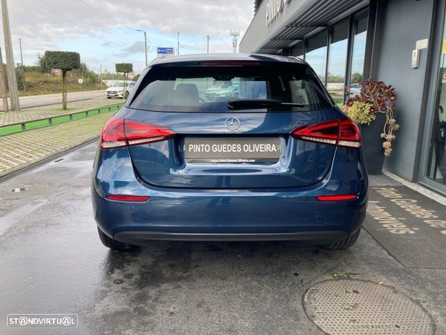 Mercedes-Benz A 180 d Style Plus - 9