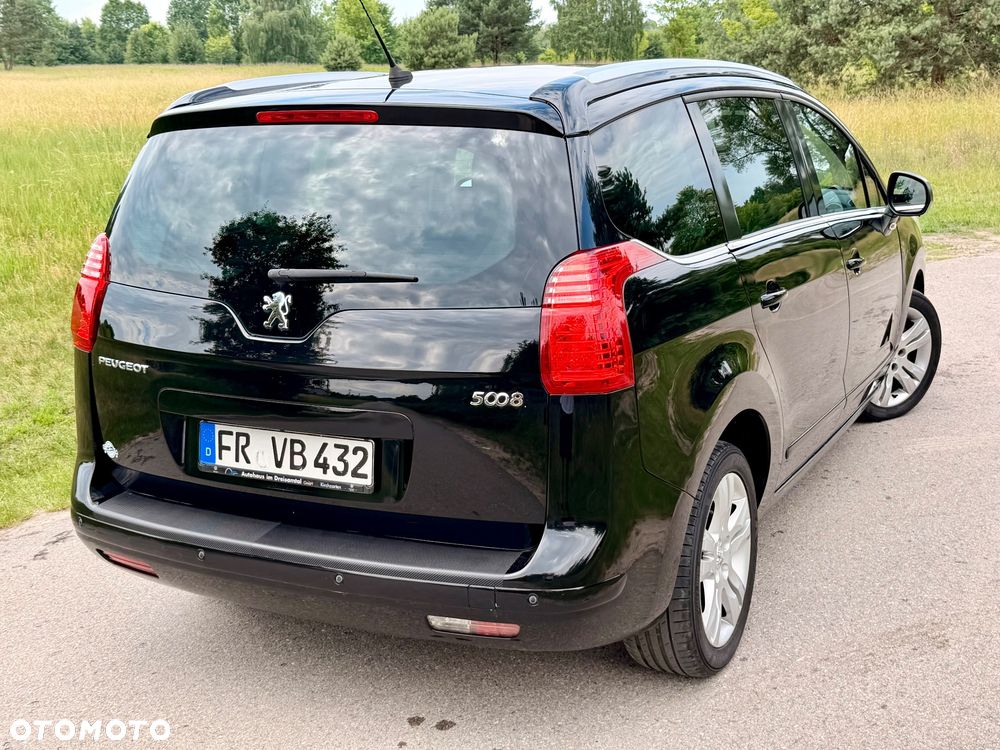 Peugeot 5008 - 12