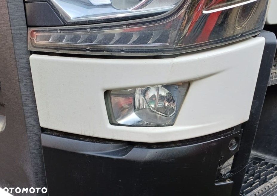 RENAULT T GAMA RANGE HALOGENU NAKŁADKA OKULAR MASKOWNICA KRATKA LEWA - 2