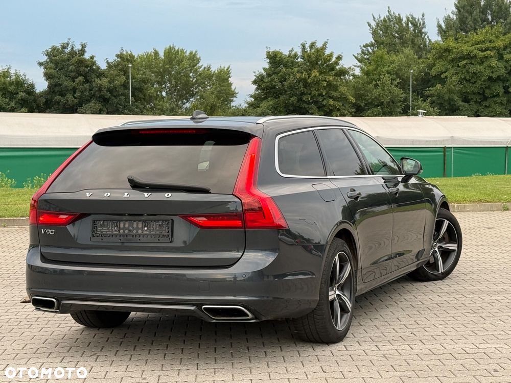 Volvo V90 D5 SCR AWD R-Design - 3