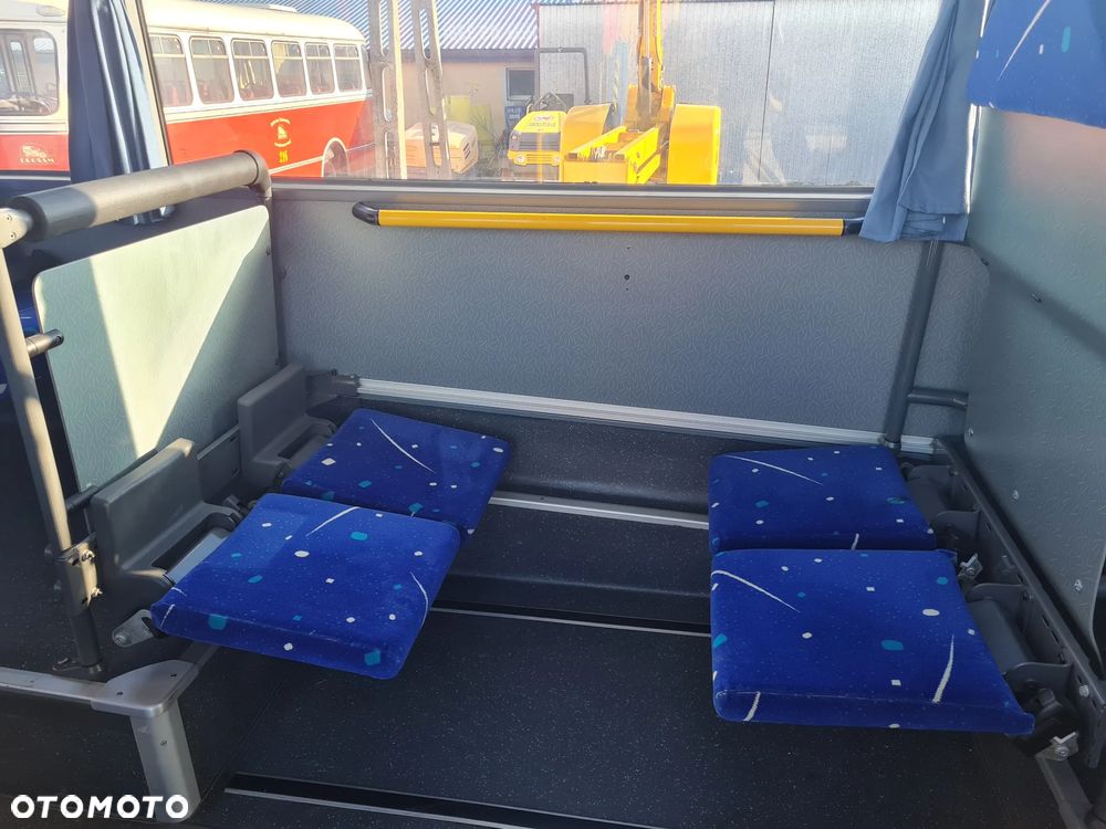 Mercedes-Benz INTOURO - 16