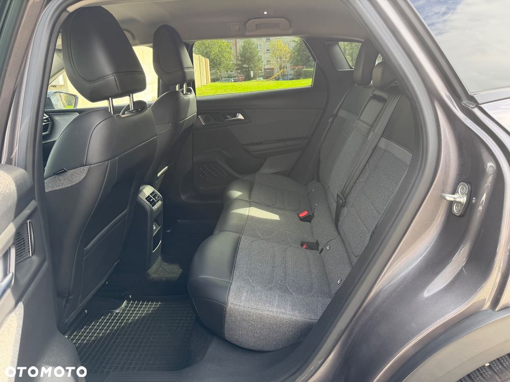 Citroën C5X 1.2 PureTech Feel Pack EAT8 - 29