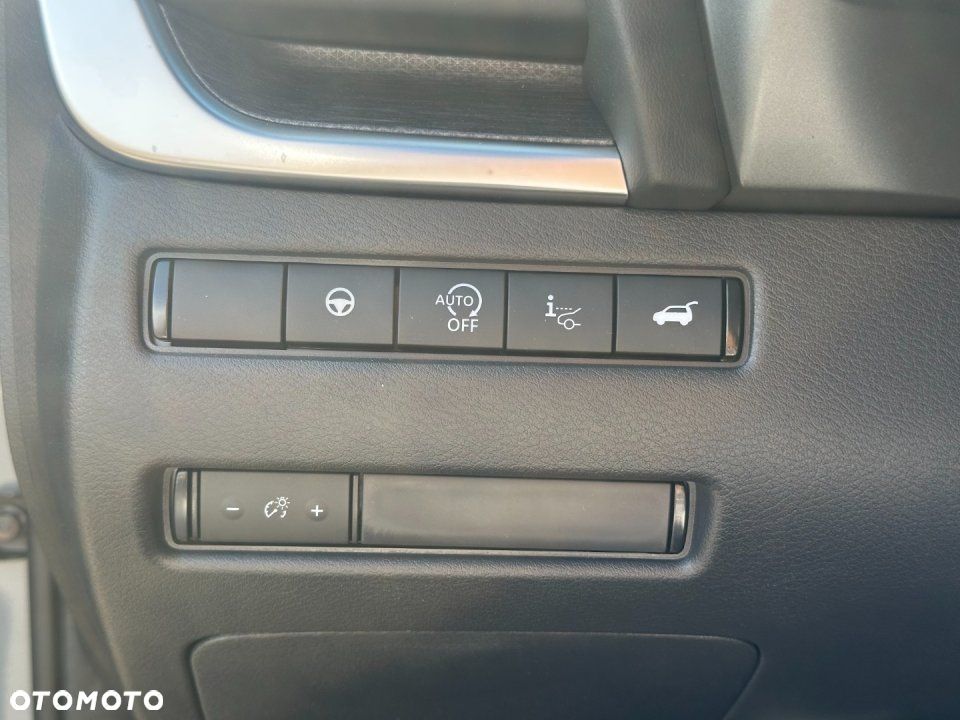Nissan Qashqai - 14