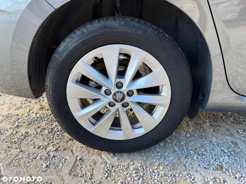 Skoda Scala 1.5 TSI Selection DSG - 20