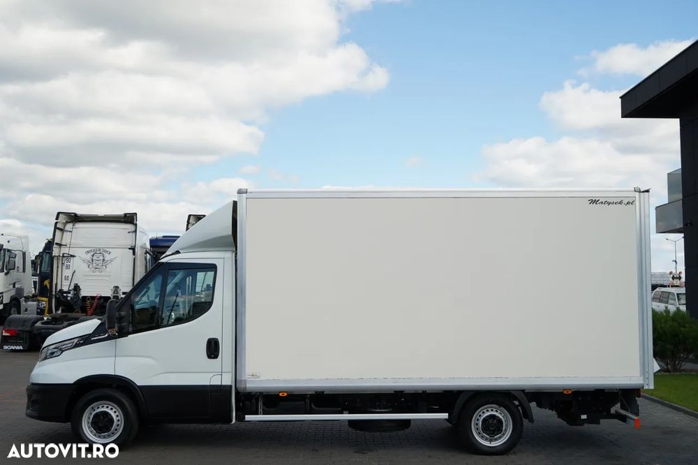 Iveco DAILY 35-180 / CONTAINER - CORTINĂ / AUTOMAT / DHOLLANDIA LIFT / GVWR: 3500 KG / 2021 - - 7