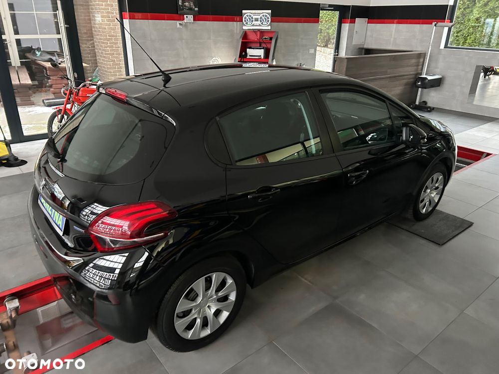 Peugeot 208 68 VTI Access - 9