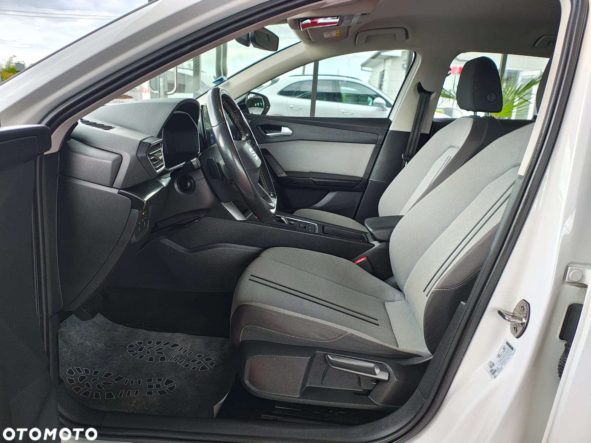 Seat Leon 2.0 TDI DSG Style - 17