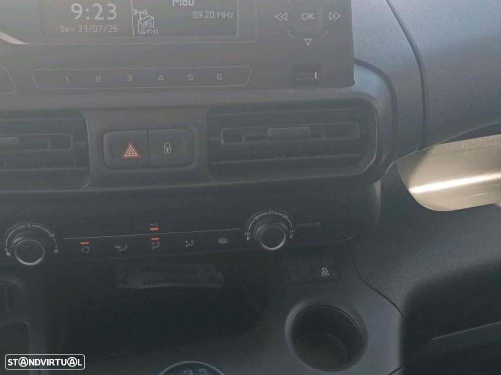 Toyota PROACE CITY 3 LUGARES 100 CV - 8