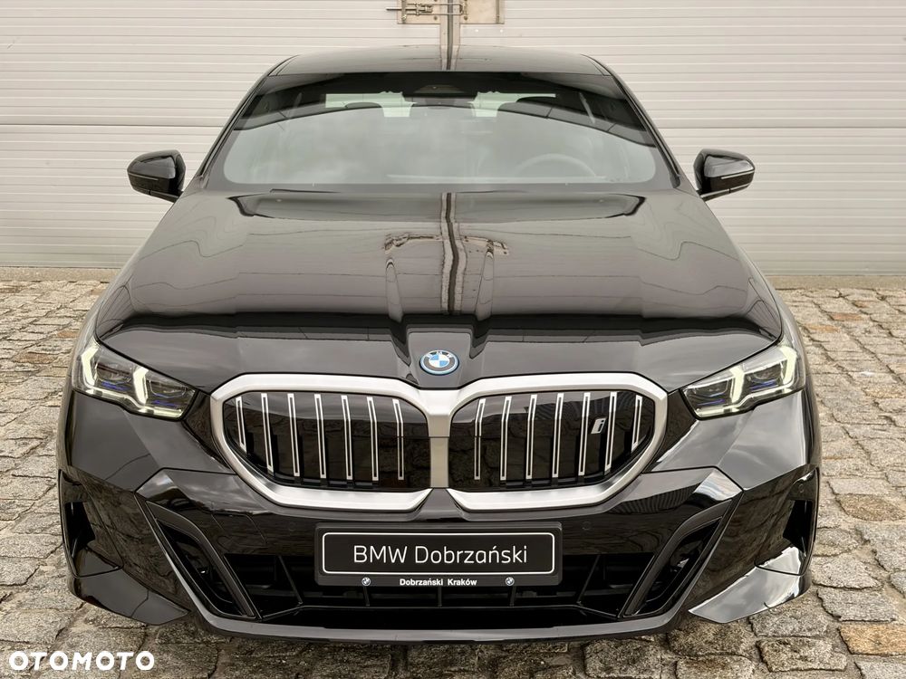 BMW i5 83.9kWh eDrive40 - 2