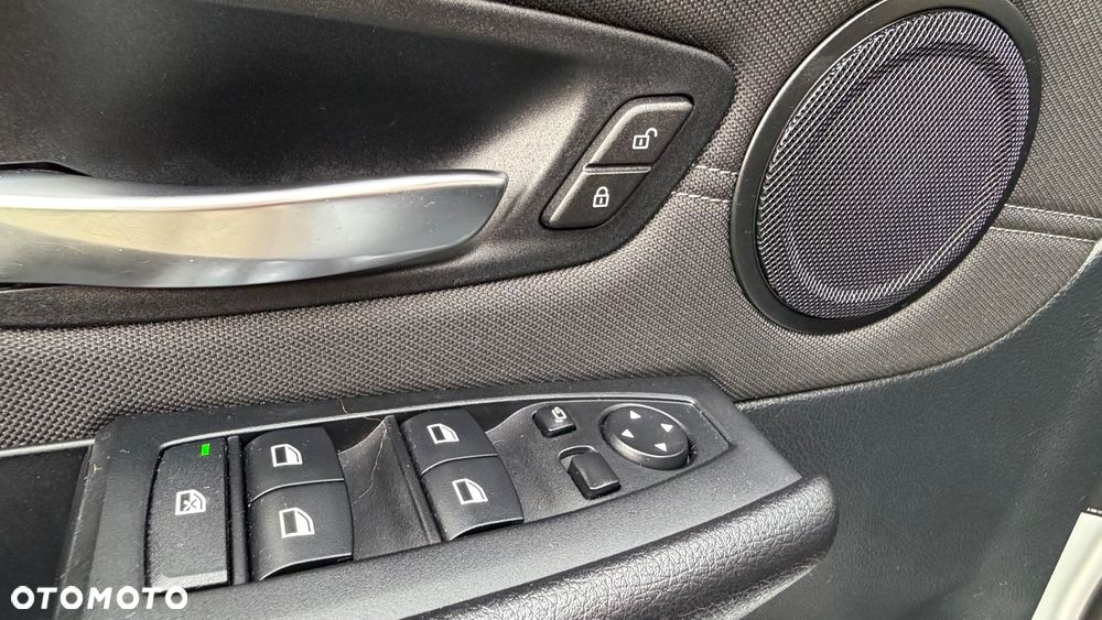 BMW Seria 2 218d Sport-Aut - 22