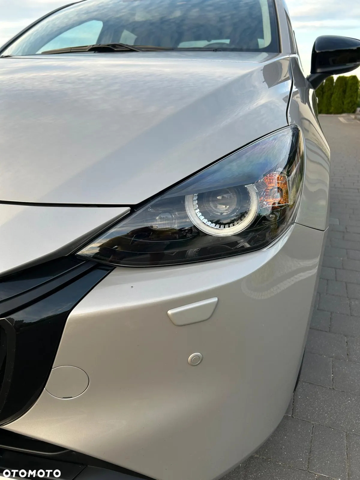 Mazda 2 e-SKYACTIV G 90 M HYBRID Homura - 34