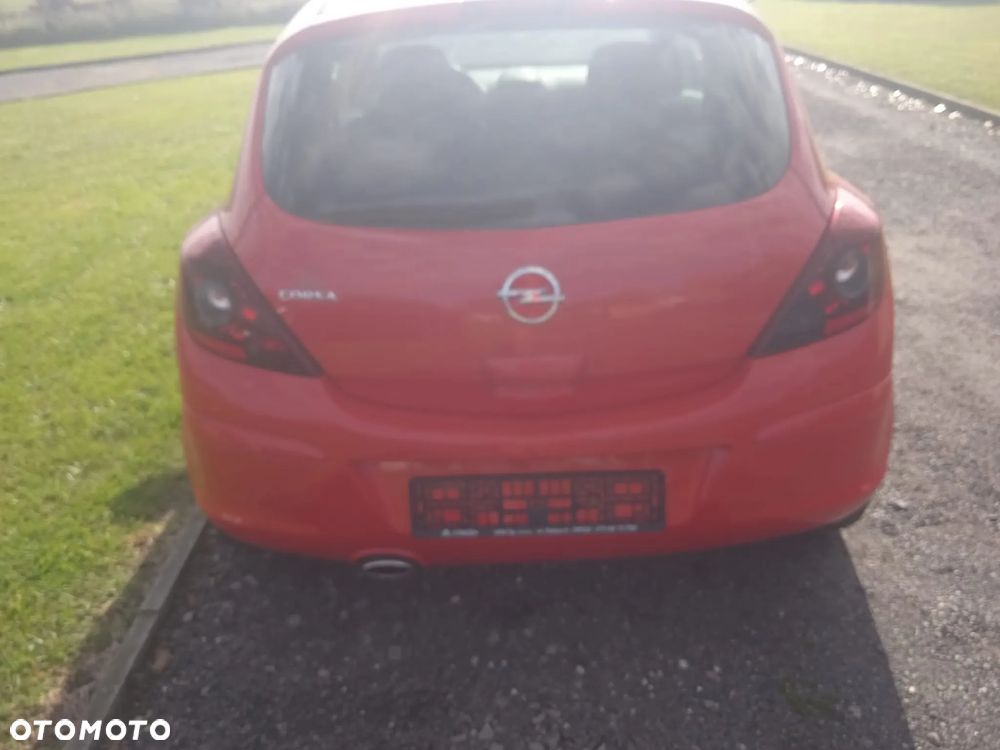 Opel Corsa 1.4 16V 111 - 4