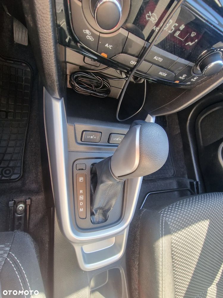Suzuki Vitara 1.6 Comfort 2WD - 16