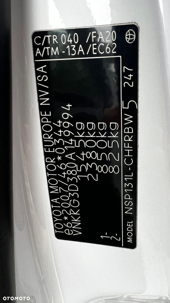 Toyota Yaris 1.5 Active - 19