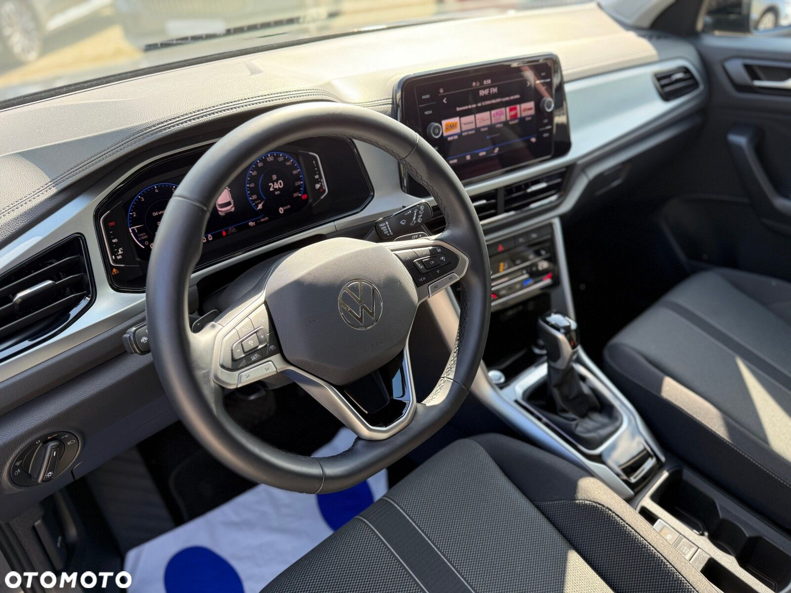 Volkswagen T-Roc 1.5 TSI Life DSG - 26