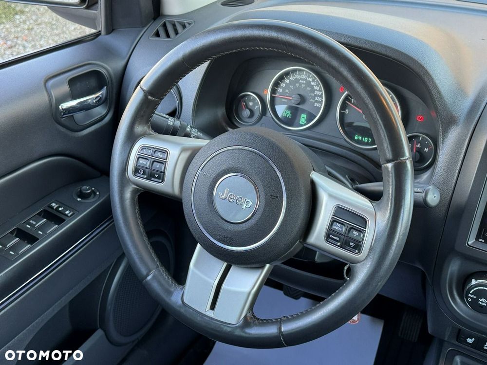 Jeep Compass - 26