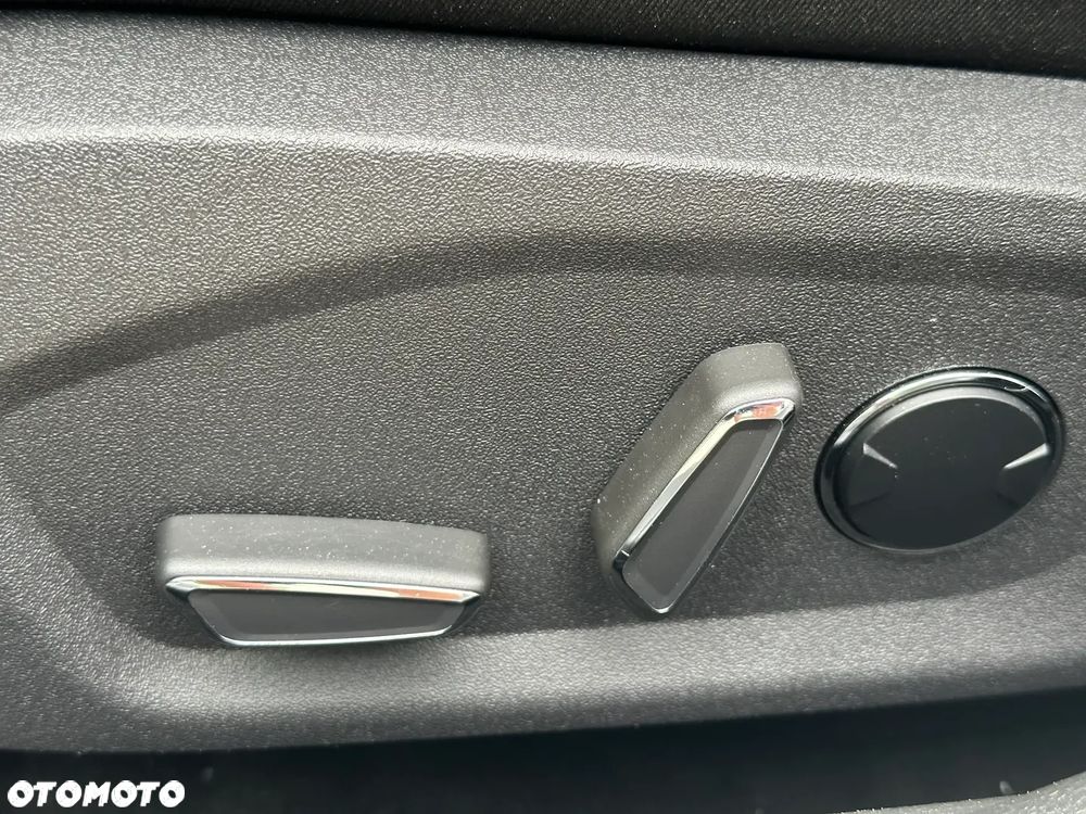 Ford Mondeo 2.0 TDCi Titanium PowerShift - 33