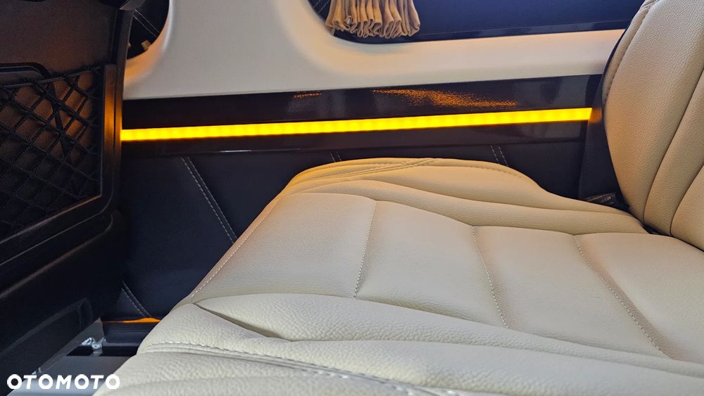 Mercedes-Benz Sprinter 519 - 22