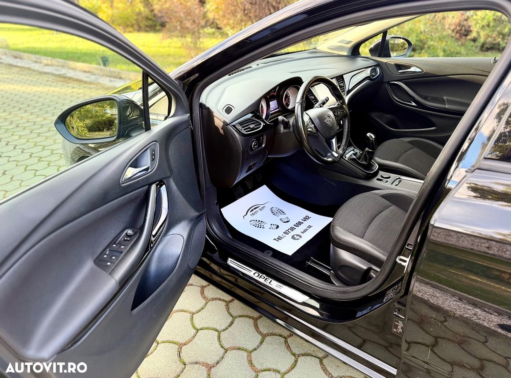 Opel Astra 1.6 BiTrb D (CDTI) Start/Stop Sports Tourer Innovation - 12