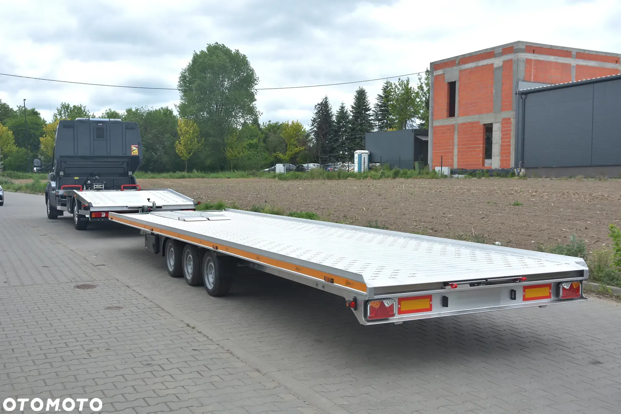 Iveco Daily 35S18HA8 automat z przyczepą 8.5m autolaweta - 15