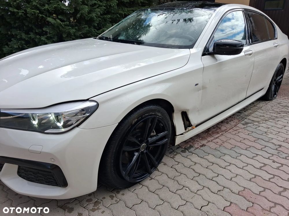 BMW Seria 7 - 1