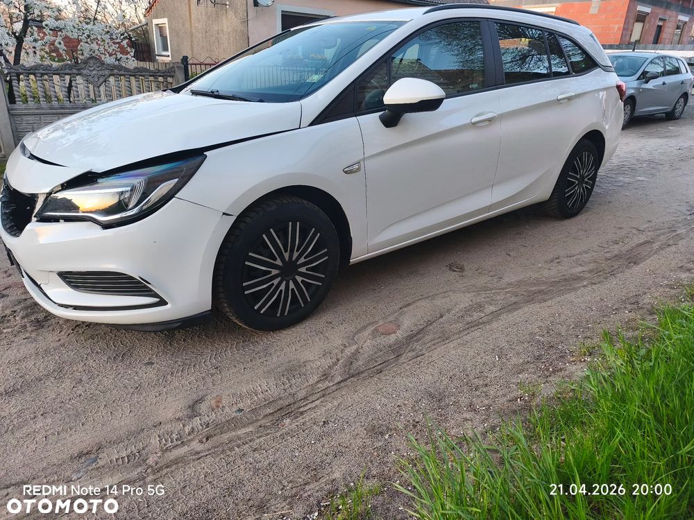 Opel Astra 1.6 D (CDTI) Edition - 4