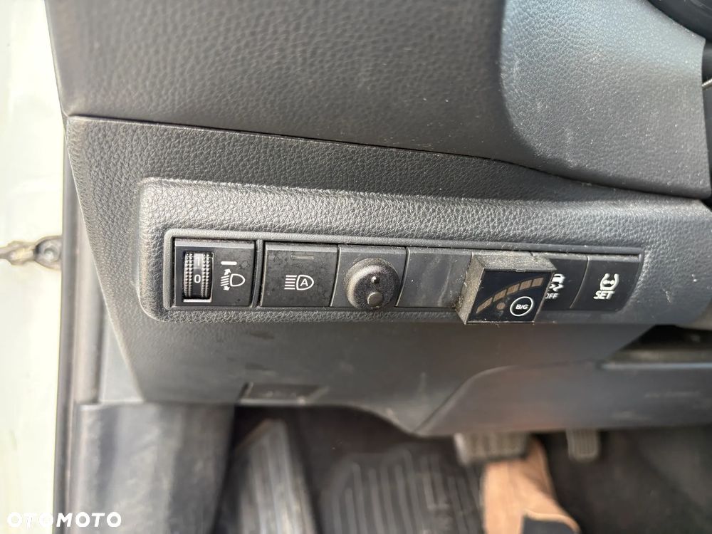 Toyota Corolla 1.8 Hybrid Comfort - 4