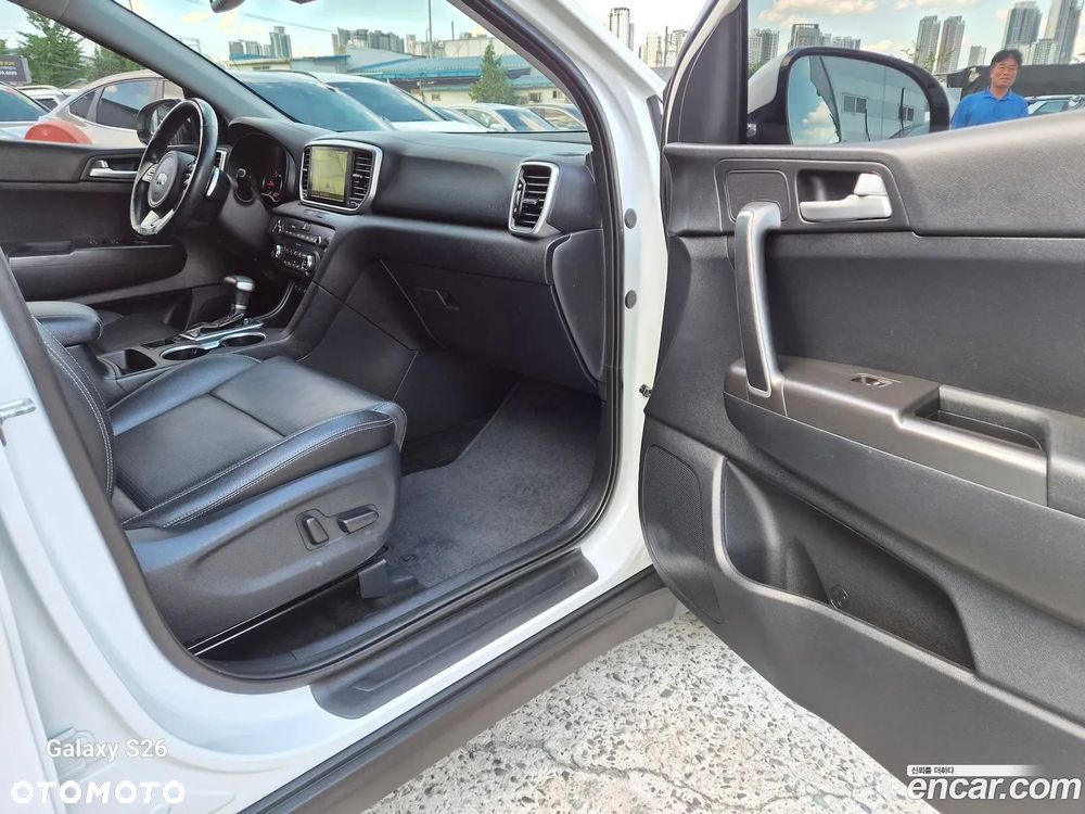 Kia Sportage - 14