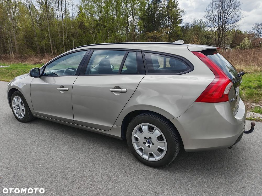 Volvo V60 DRIVe Kinetic - 10
