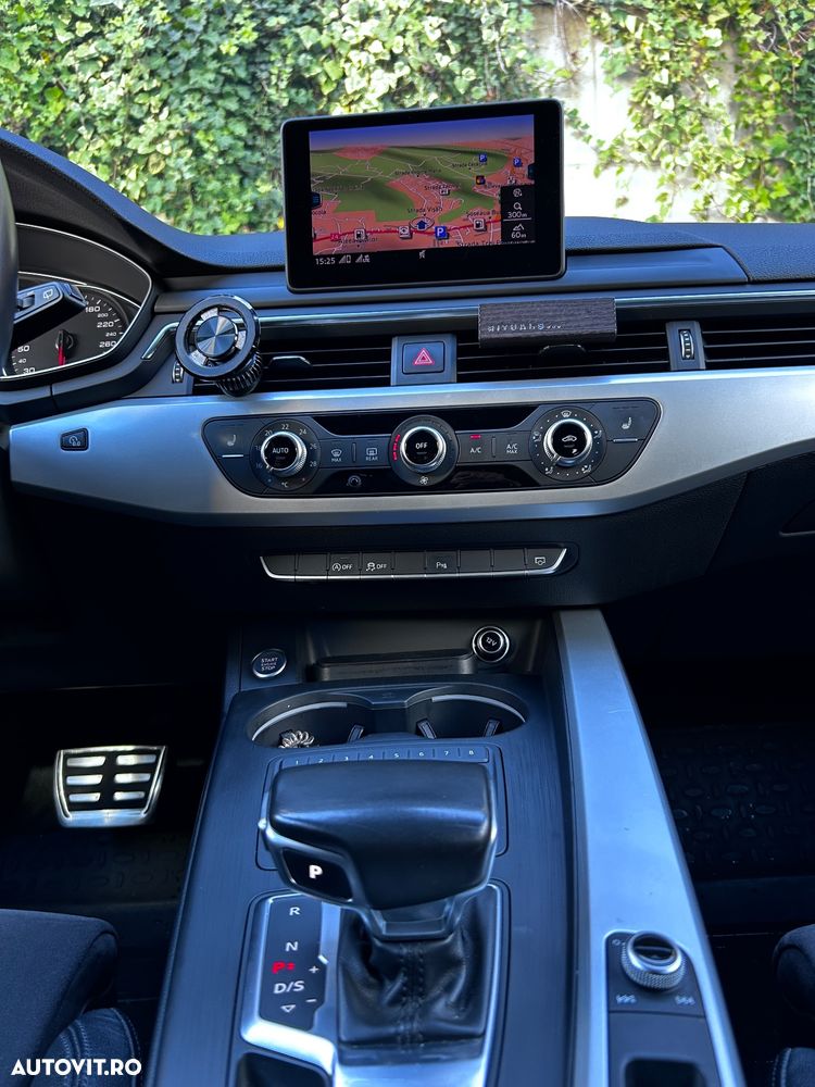 Audi A4 Avant 2.0 TDI S tronic - 12