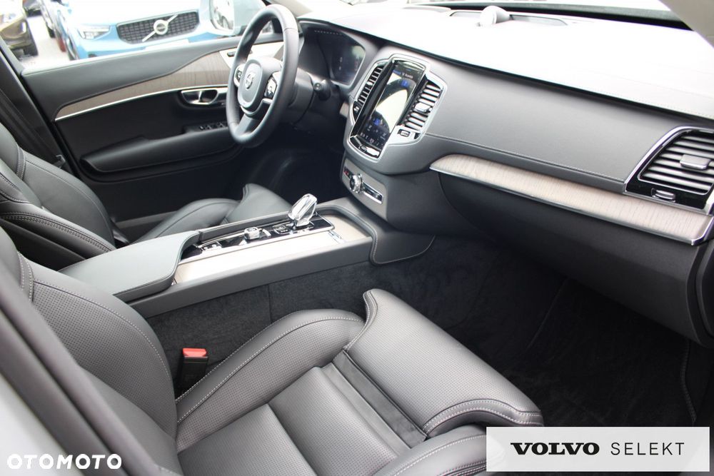 Volvo XC 90 - 15