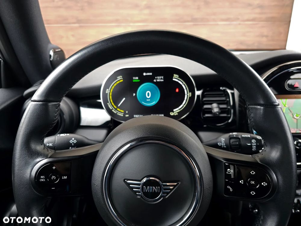 MINI Cooper SE - 26