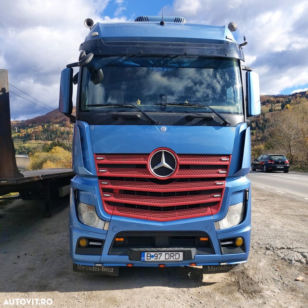 Mercedes-Benz Actros - 1