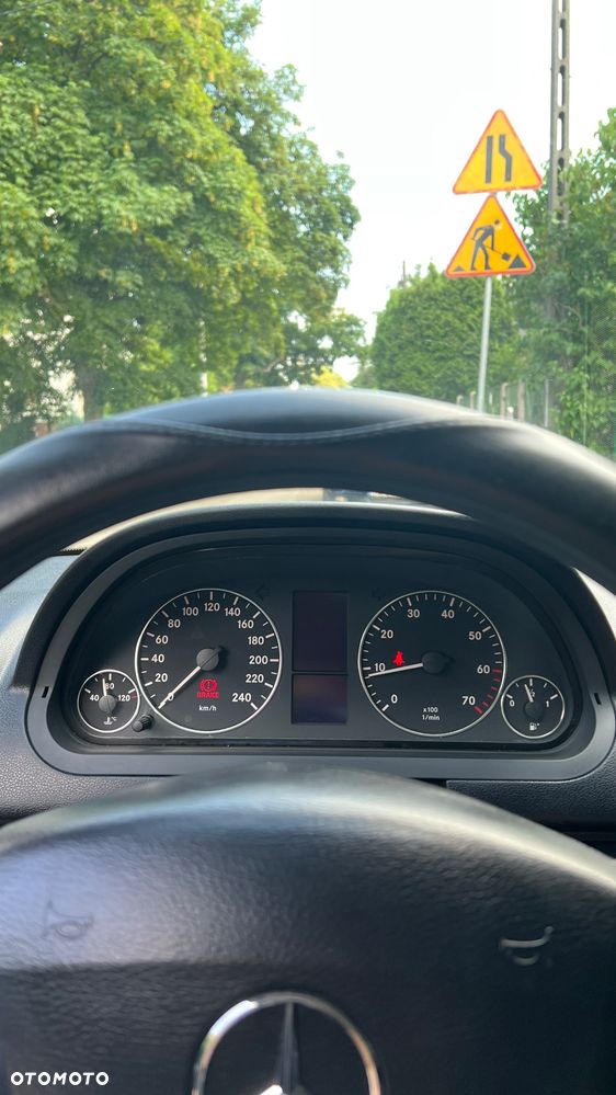 Mercedes-Benz Klasa A 150 Classic - 18
