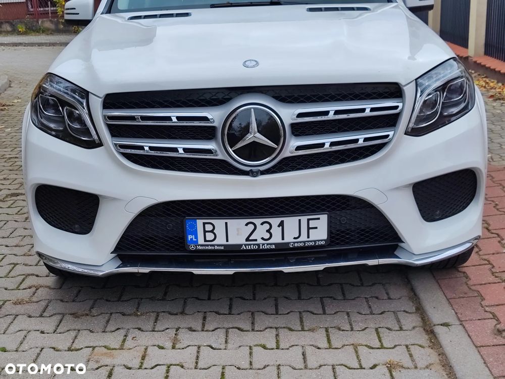 Mercedes-Benz GLS - 11
