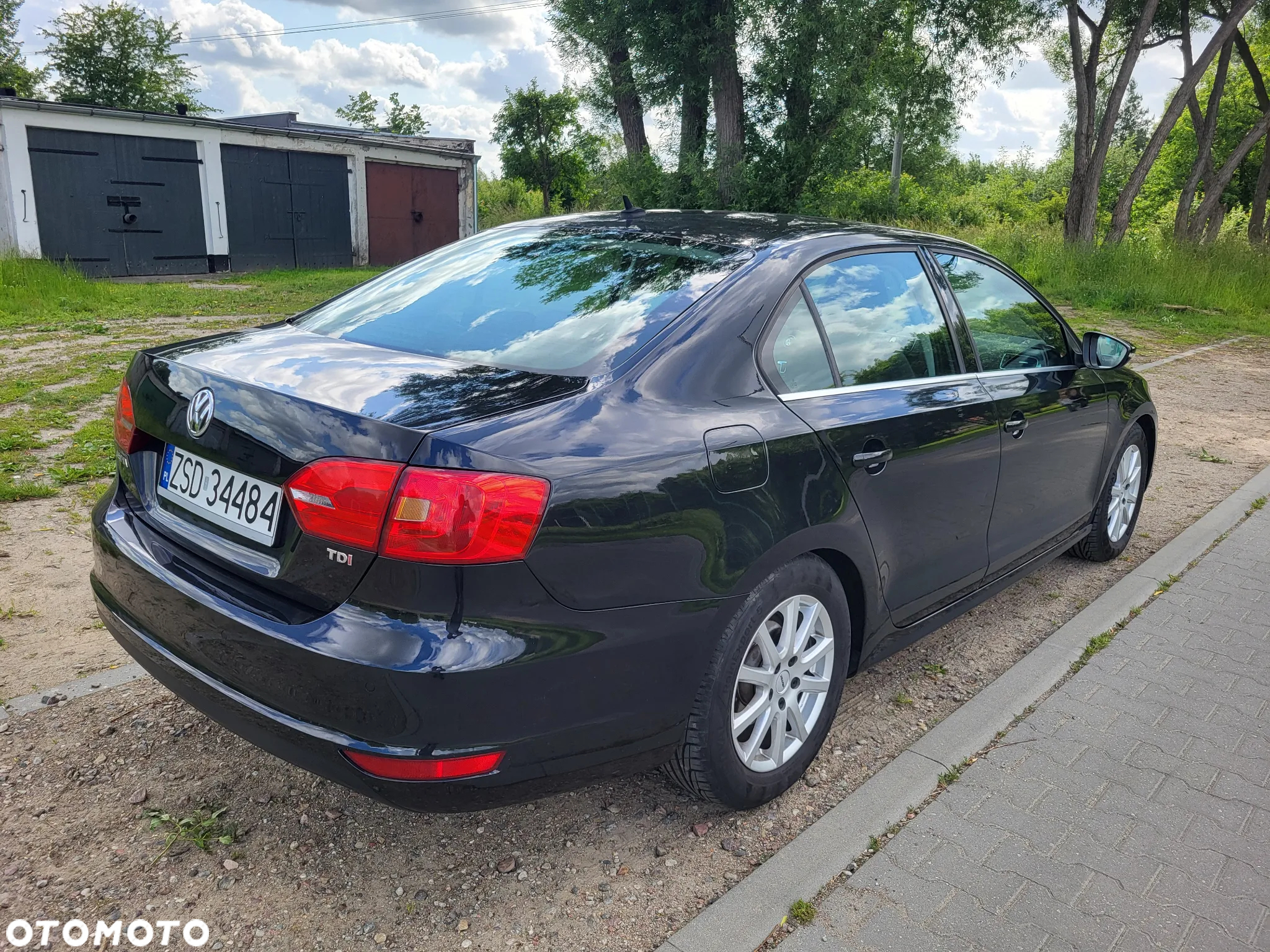 Volkswagen Jetta 1.6 TDI Highline - 6