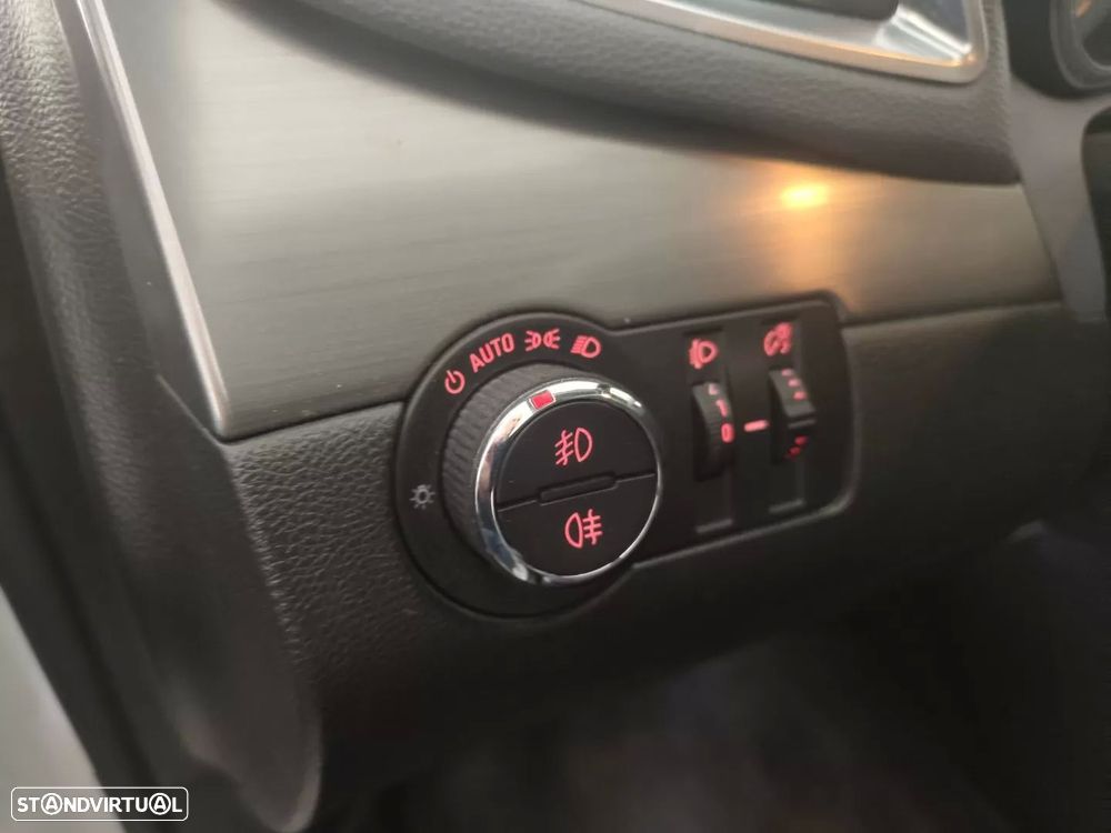 Opel Mokka 1.6 CDTI Black Line S/S - 12