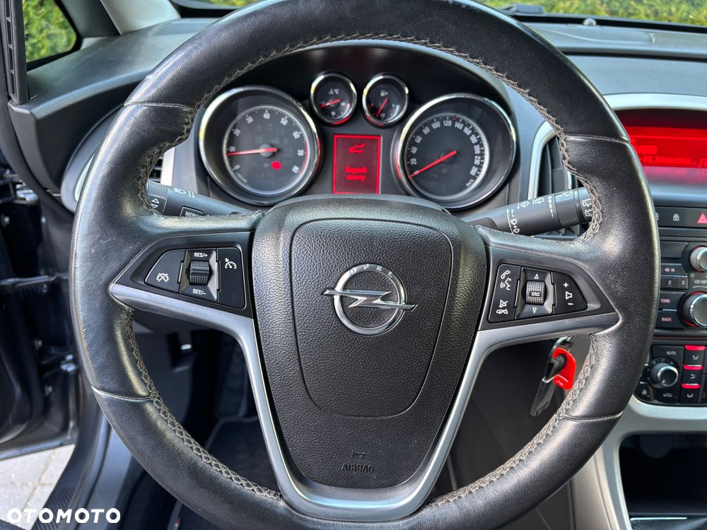 Opel Astra 1.4 Turbo - 33