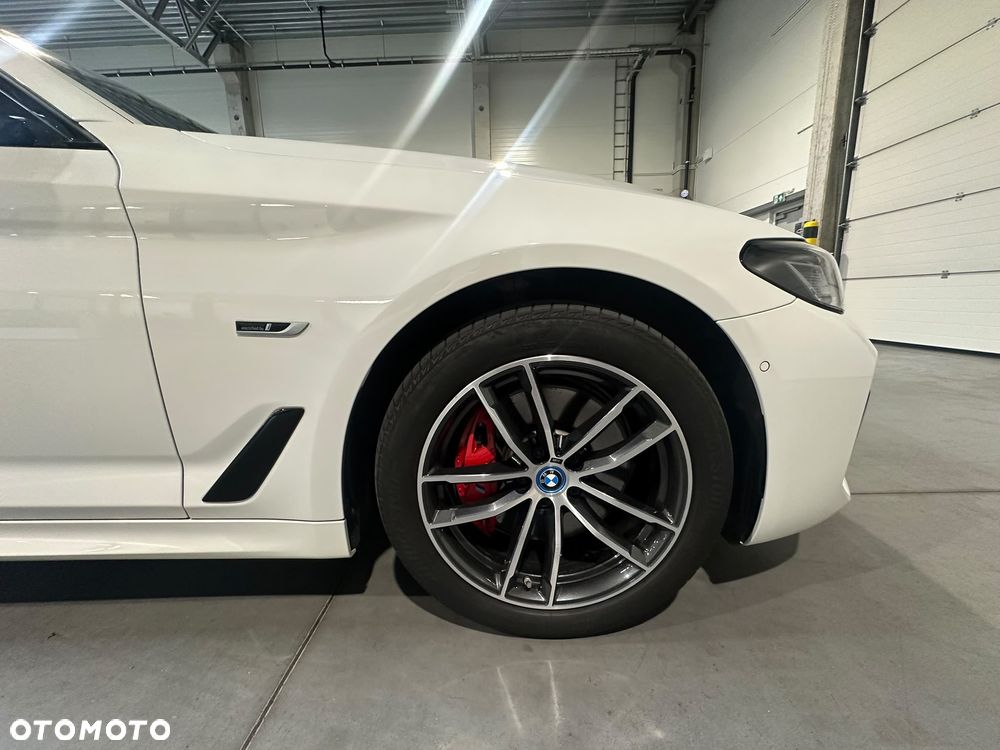 BMW Seria 5 530e M Sport sport - 23
