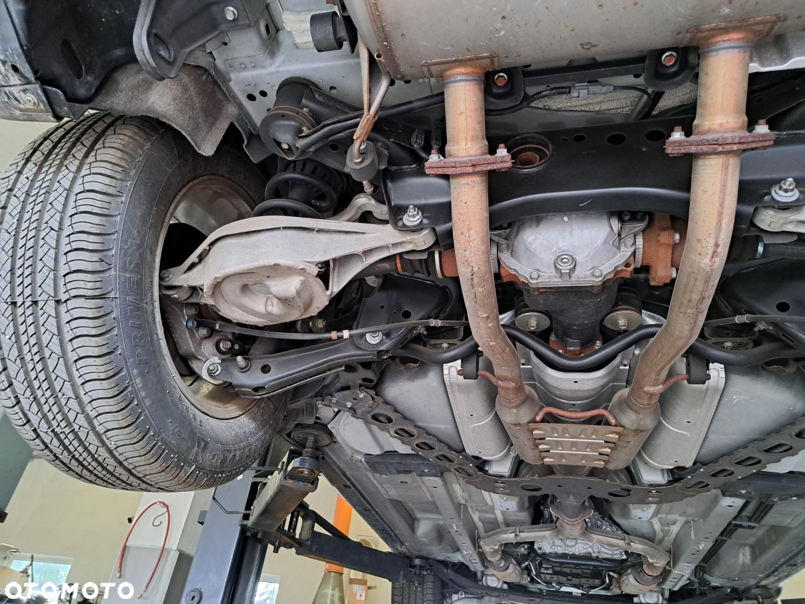 Infiniti QX70 3.7 AWD S - 14
