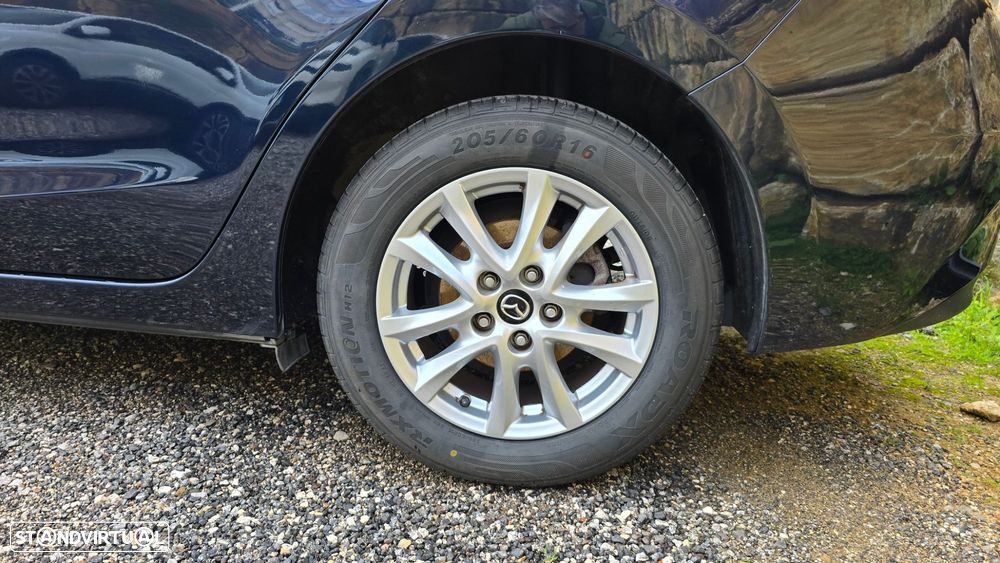 Mazda 3 Hatchback - 48