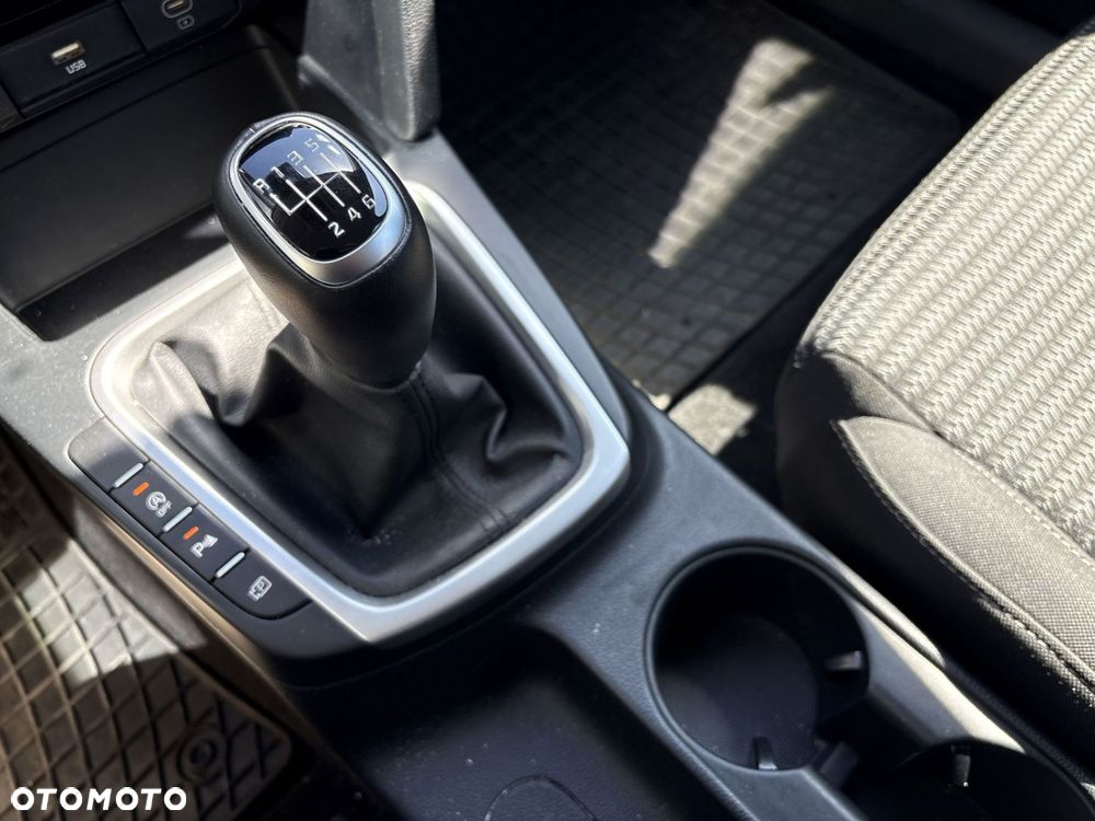 Kia Ceed - 15