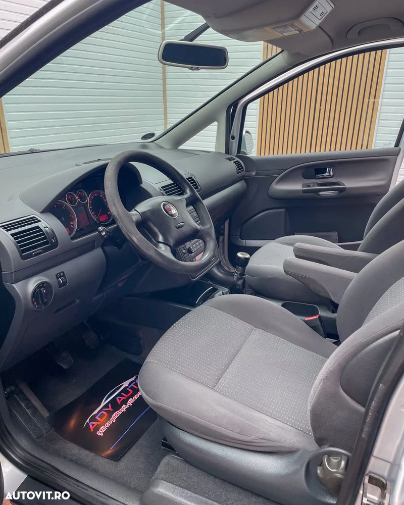 Seat Alhambra 2.0 TDI DPF Best of Vigo - 9