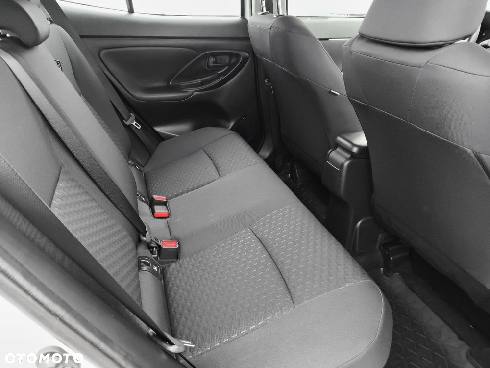 Toyota Yaris Cross Hybrid 1.5 Comfort - 23