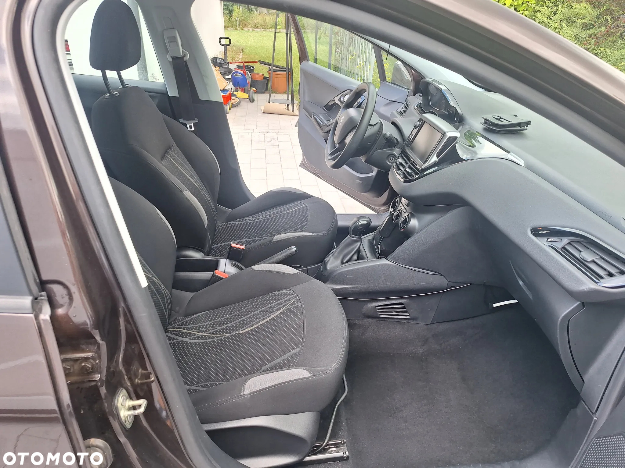 Peugeot 208 1.2 PureTech Access - 15