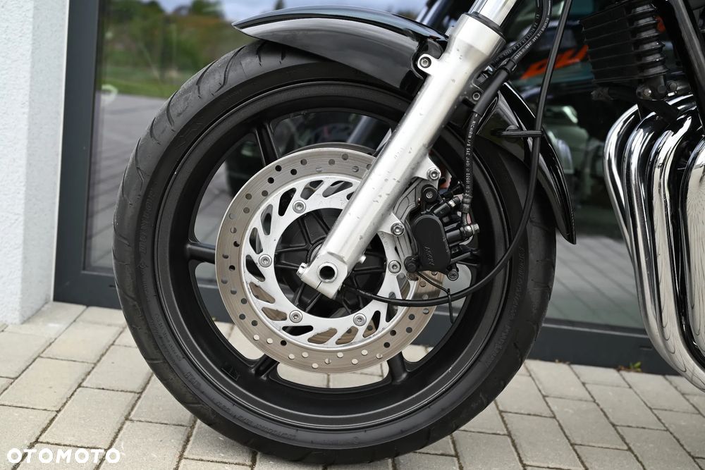 Honda CB - 30