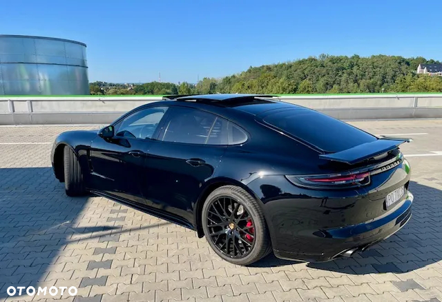 Porsche Panamera GTS GPF - 12