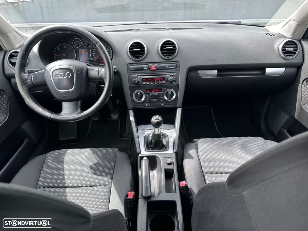 Audi A3 Sportback 2.0 TDi Sport - 33